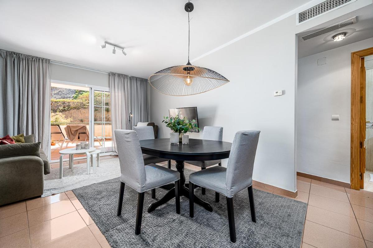 Rubarsal 1E Menyber Apartment เนร์คา ภายนอก รูปภาพ
